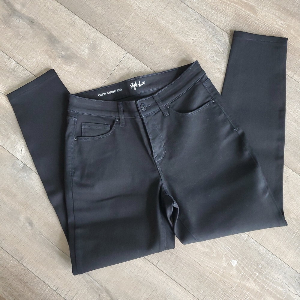 Style & Co Women's Curvy-Fit Skinny Fashion Jeans Black Size 4